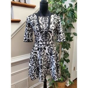 Jodi Kristopher Women White Black Polyester Round Neck Knee Length Dress Size 11